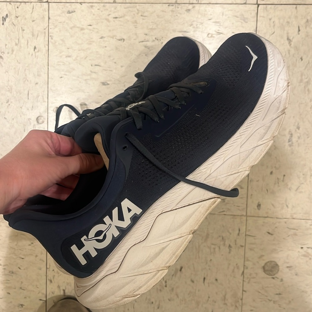 Hoka arahi 7